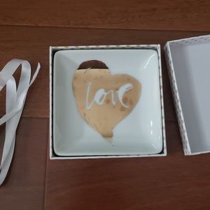 Fringe tray with gift box (0426)